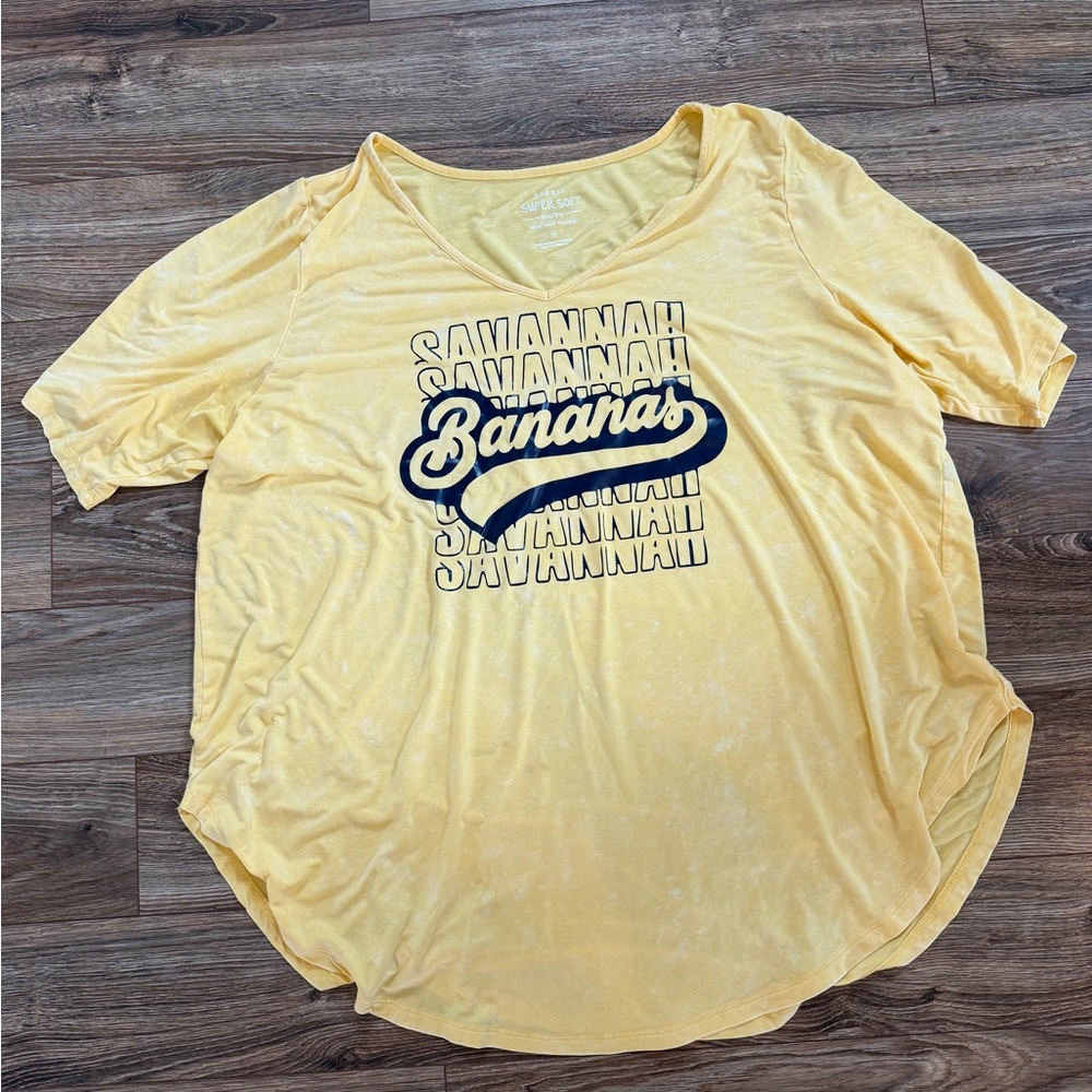 Torrid Size 4 Super Soft Yellow V Neck Tee With Savannah Bananas Iron On Vinyl